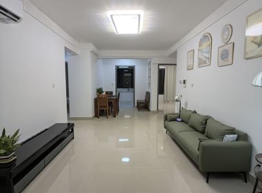 新天地荻泾花园 3室2厅1卫