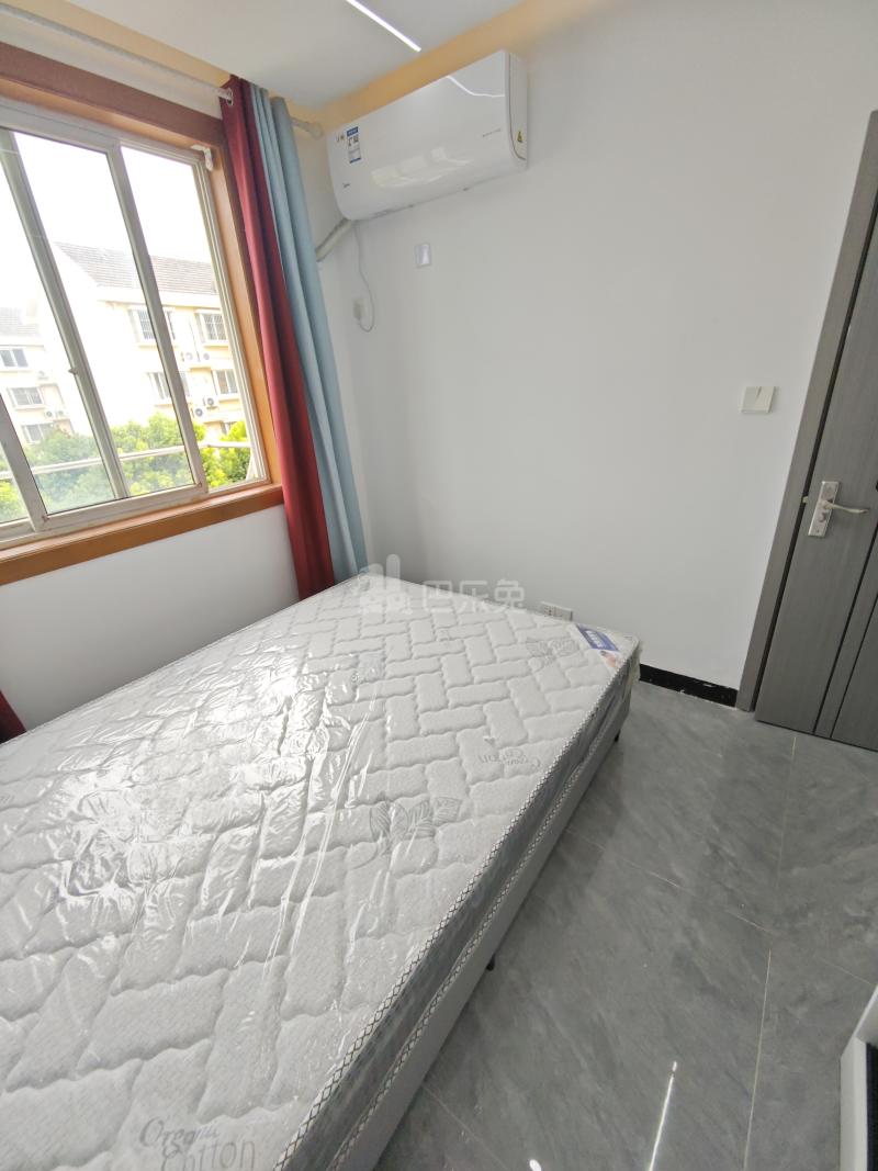 花苑新村17371636卧室图3