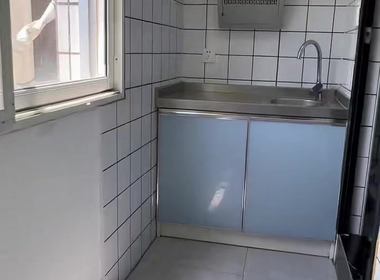 水清三村 1室0厅1卫