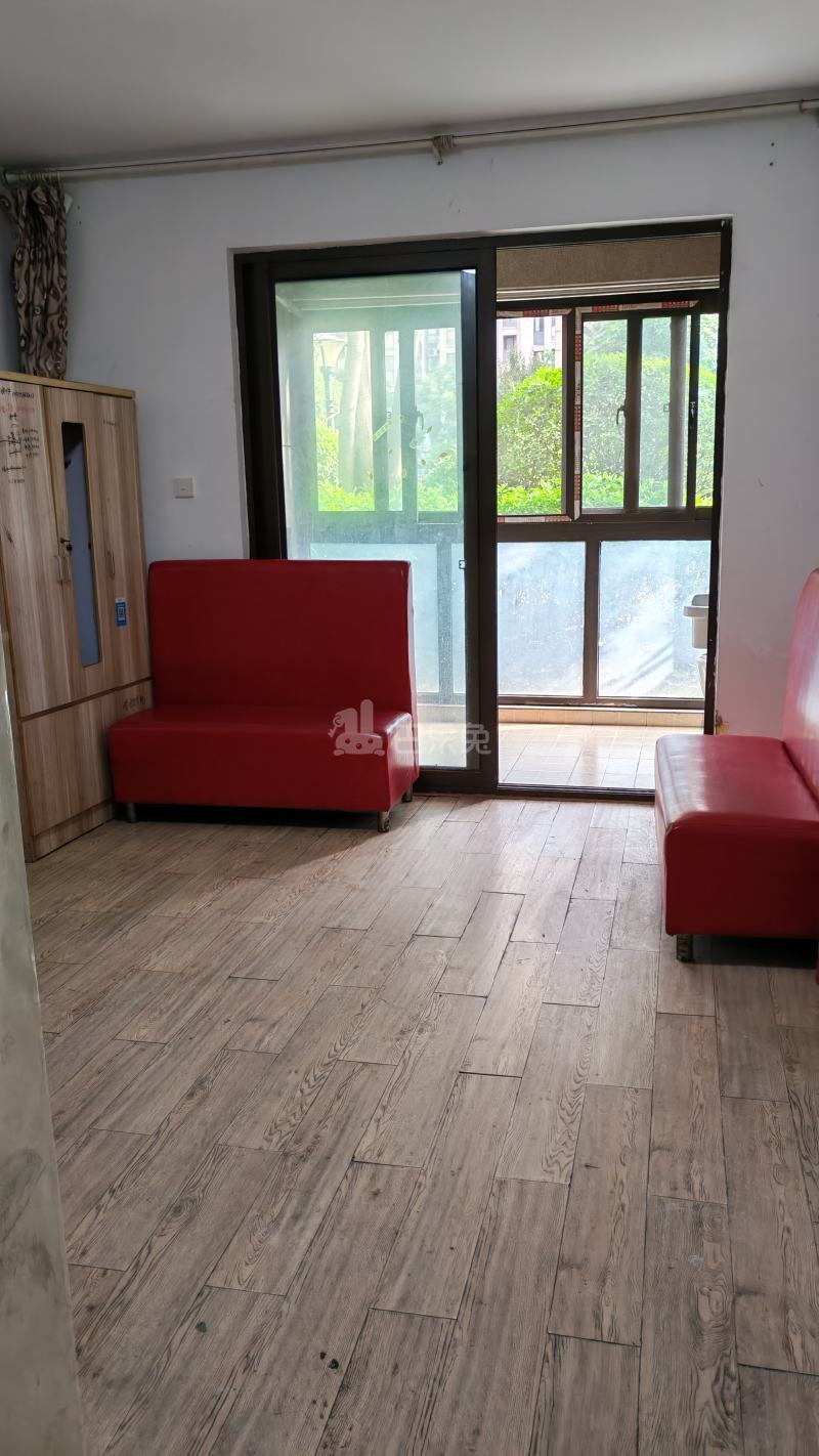 保亿风景晨园17413364客厅图3