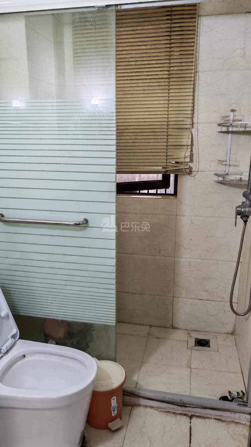 保亿风景晨园17413364卫生间图6