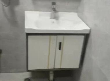 魔方公寓芳华路地铁站店 1室0厅0卫