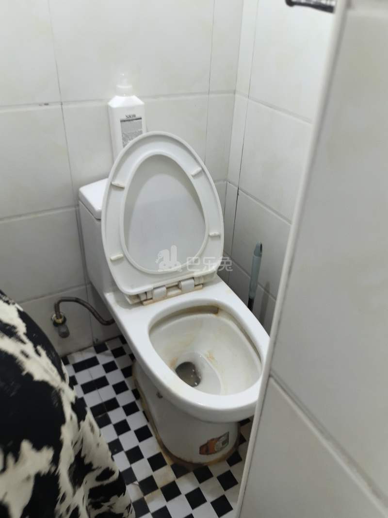 华沁家园758002卫生间图4