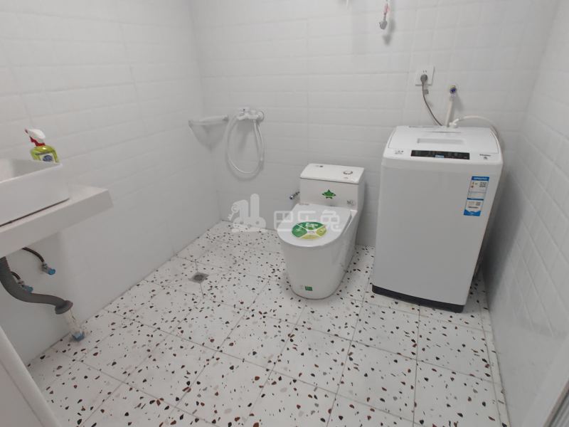 龙湖郦城（蓝湖郡）17468876卫生间图4