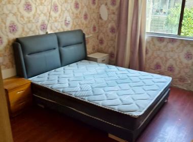 银兆公寓 1室0厅0卫