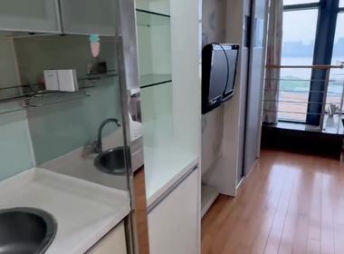 金龙大厦 1室1厅1卫