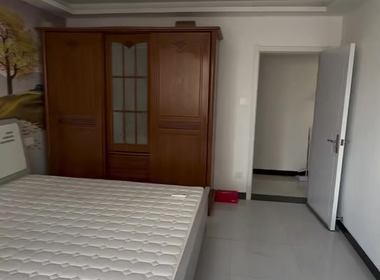 星华公寓 2室0厅0卫