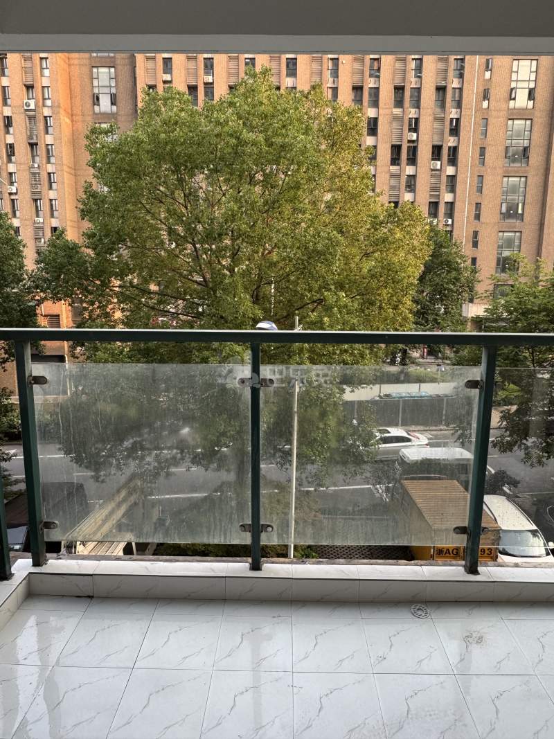 汇融公寓17505353周边环境图5