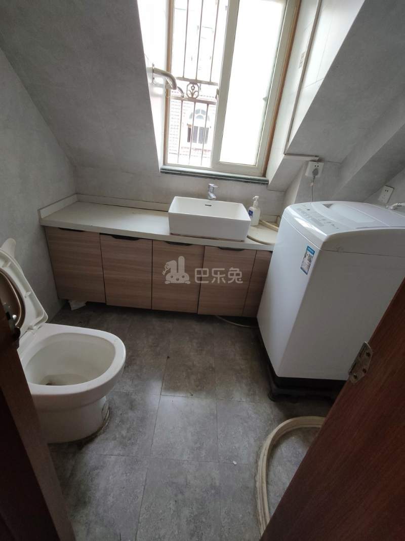 锦福公寓17601467卫生间图7