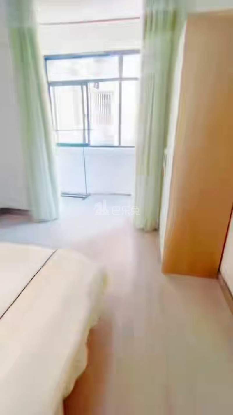 湖边坊人家17623279周边环境图0