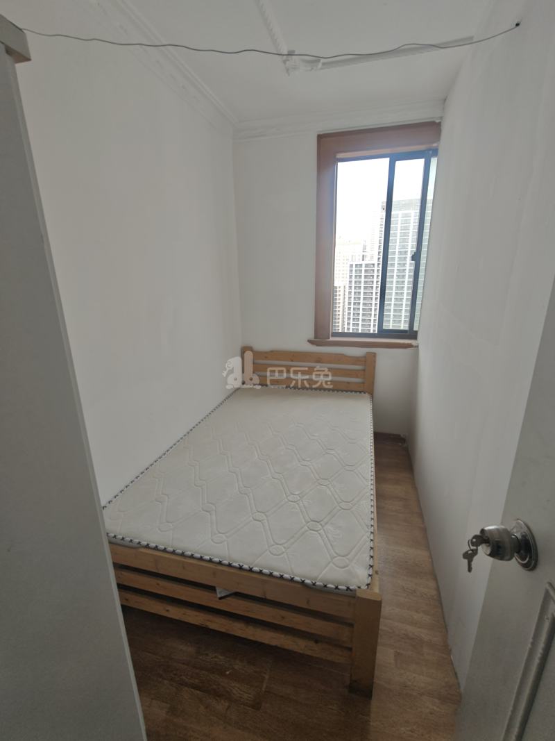 昆泰大厦17707132卧室图0