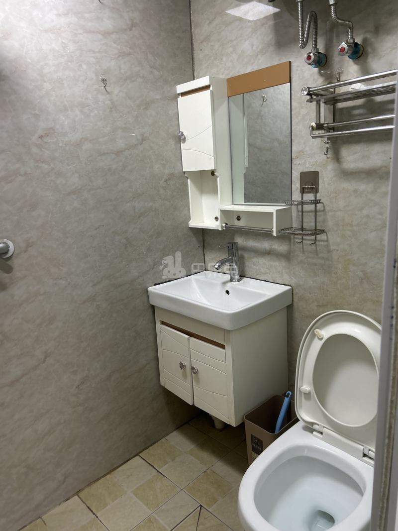 华门世家17707322周边环境图5