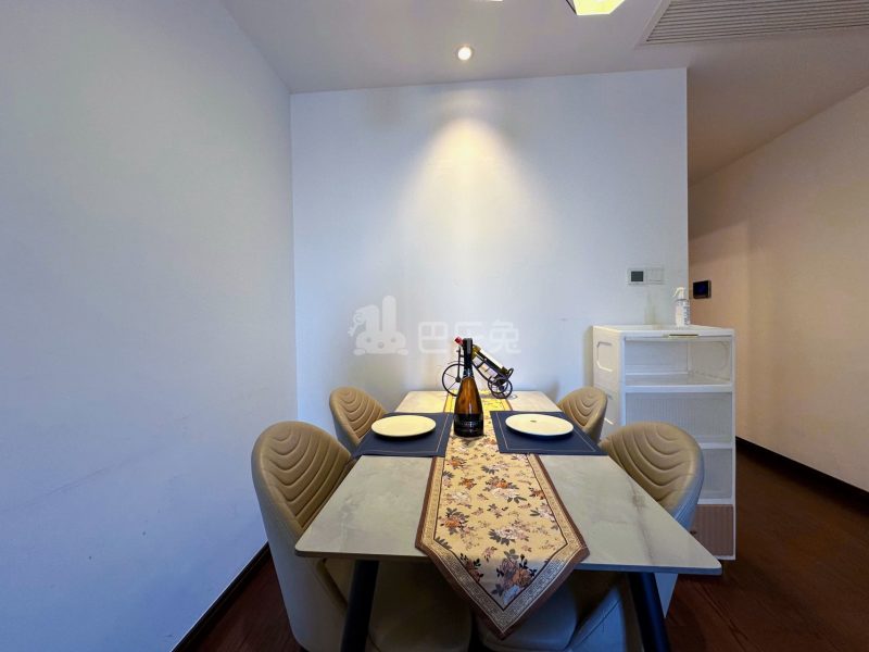 阳光城上府（阳光城丽兹公馆）17735737客厅图1