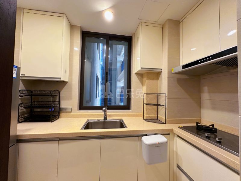 阳光城上府（阳光城丽兹公馆）17735737客厅图6