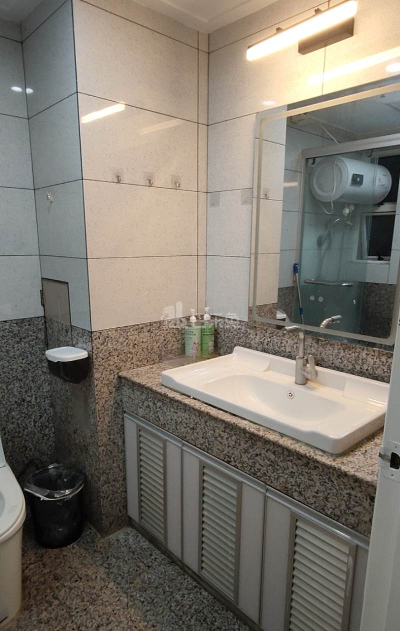 汉中小区（汉中路28弄）17782117卧室图5