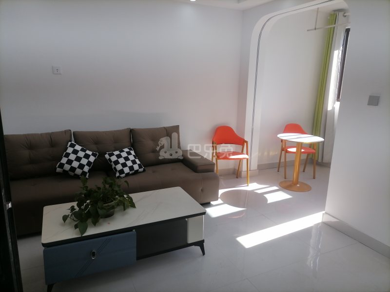 良景佳苑17791466客厅图4