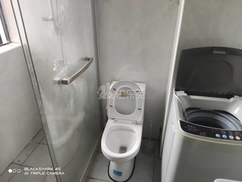 西郊九韵城177223卫生间图13