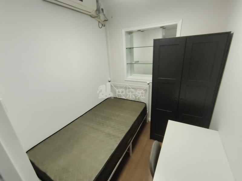 滨江小区（天钥桥南路1249弄）17809797卧室图0