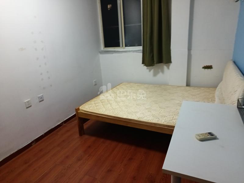 海虹小区1782701卧室图2