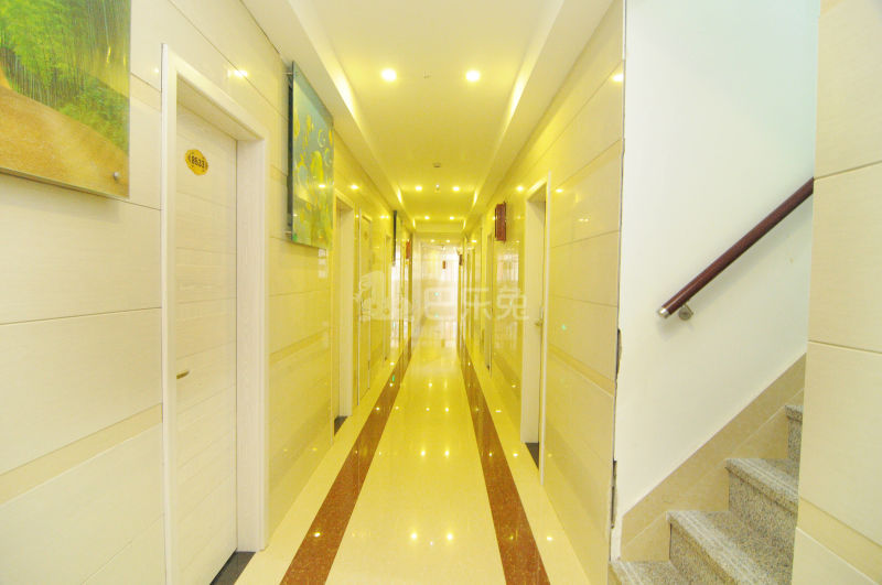 百合公寓（曹杨店）1784802周边环境图20