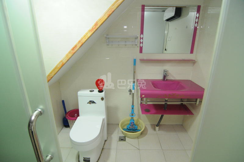 百合公寓（曹杨店）1784803卫生间图12