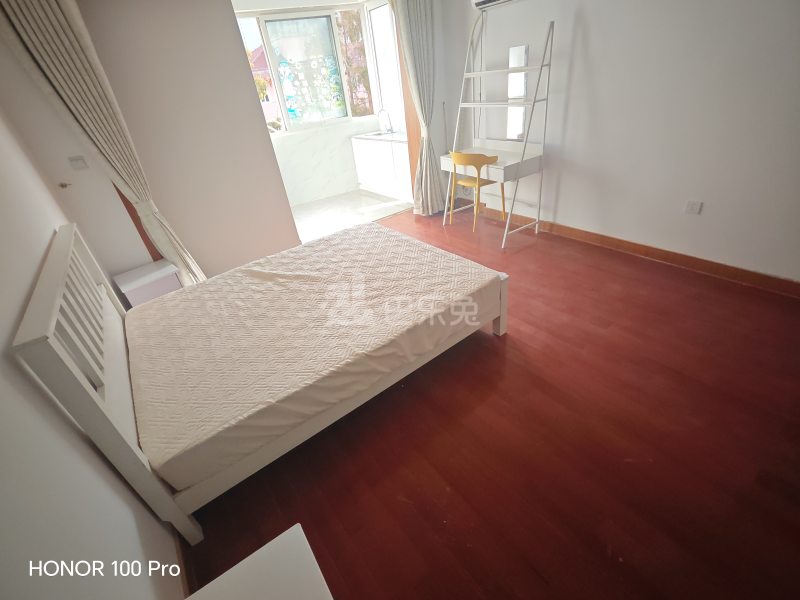 前三营房17866869卧室图2