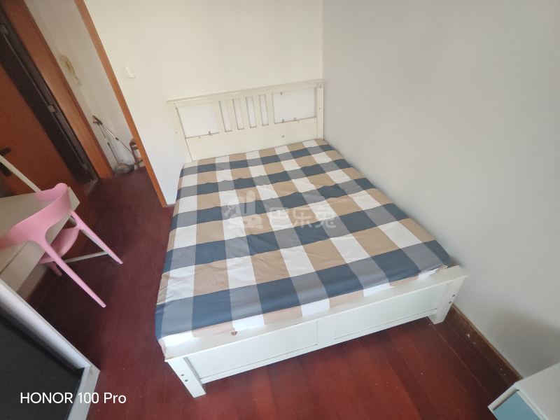 前三营房17866871卧室图3