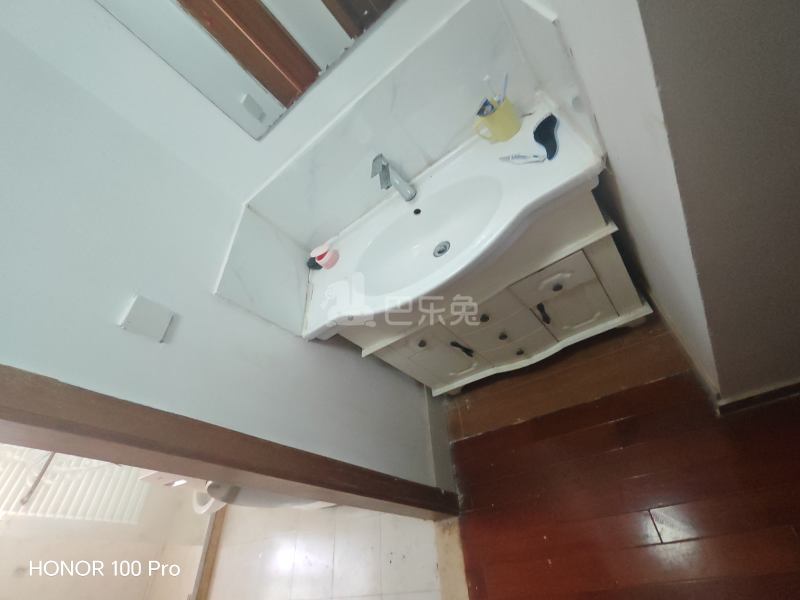 前三营房17866872卫生间图2