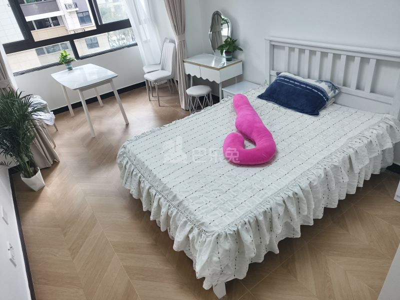 彭浦新村彭一小区17868874卧室图1