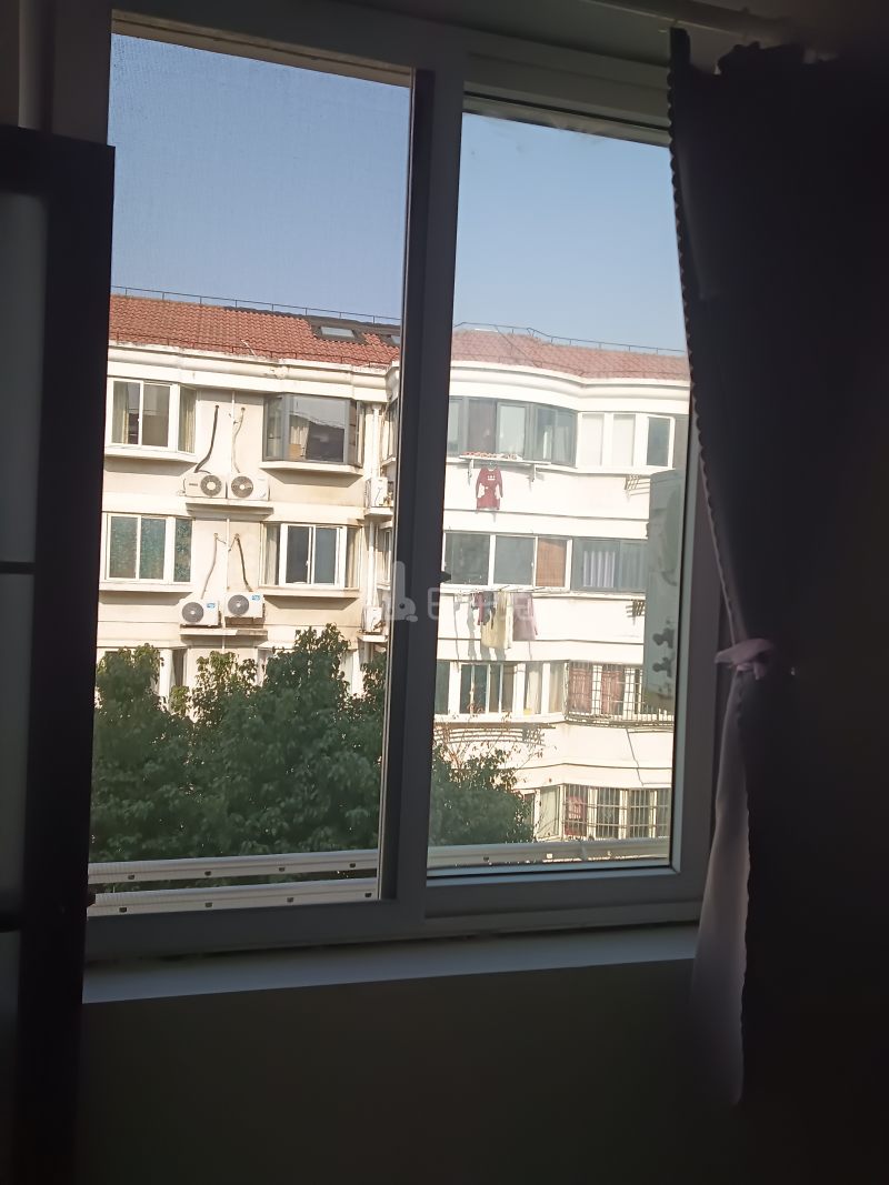 亭汇花苑17870588卧室窗户图8