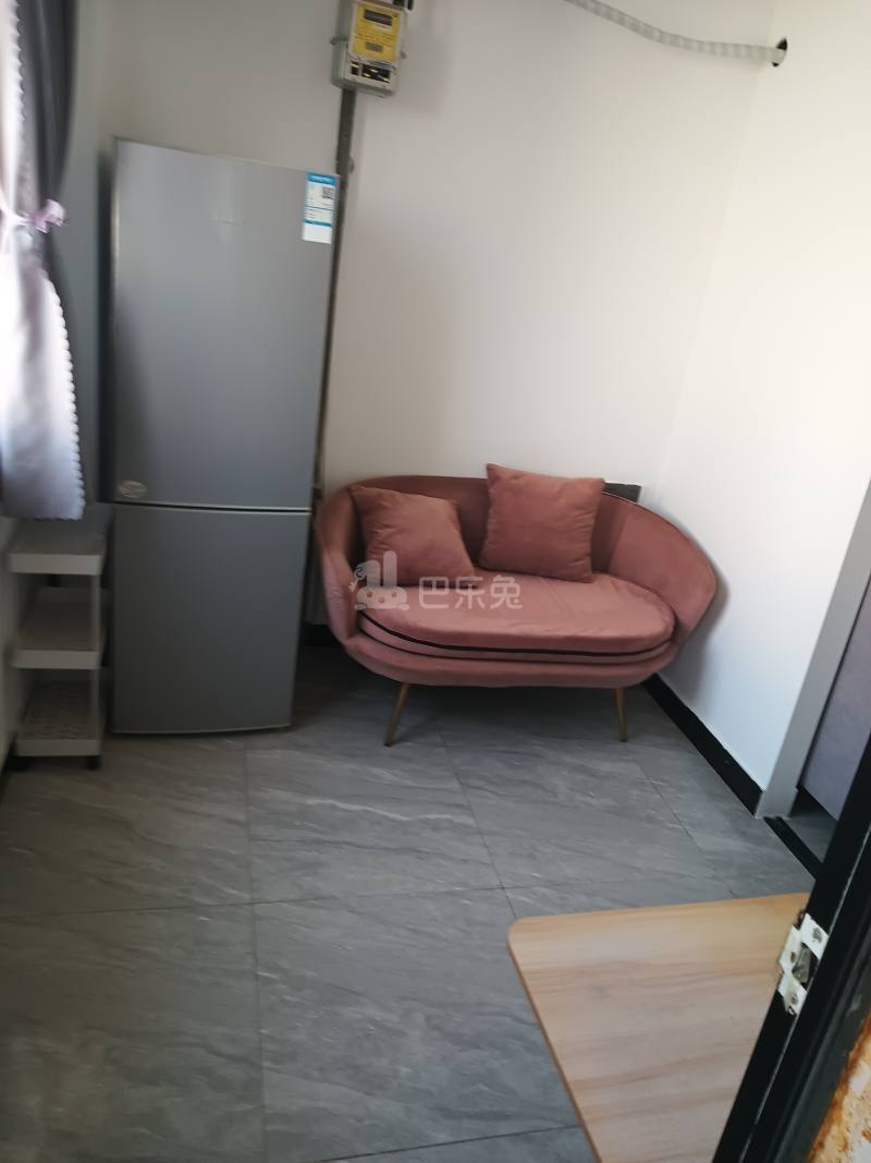 亭汇花苑17870588客厅图4