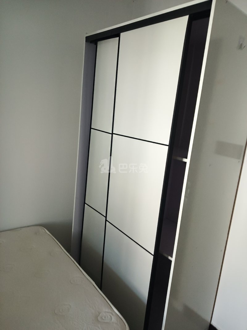 亭汇花苑17870588卧室图1