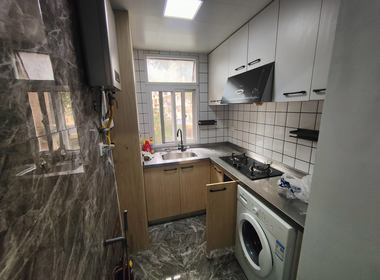 青松小区 2室1厅1卫