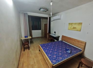 乳山一村 2室1厅1卫