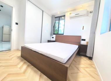 江苏路35弄小区 