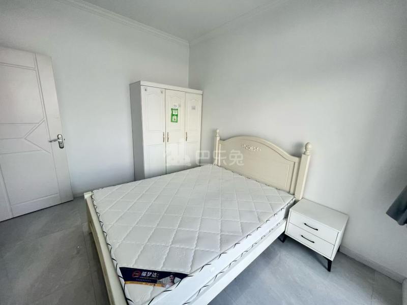 伊萨卡国际城排屋17999268周边环境图2