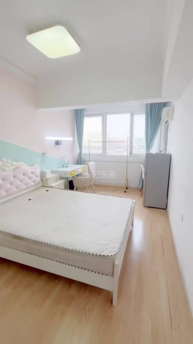 龙都大厦18004429周边环境图0