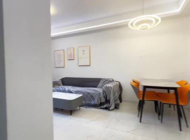 庆隆苑三区 2室2厅2卫