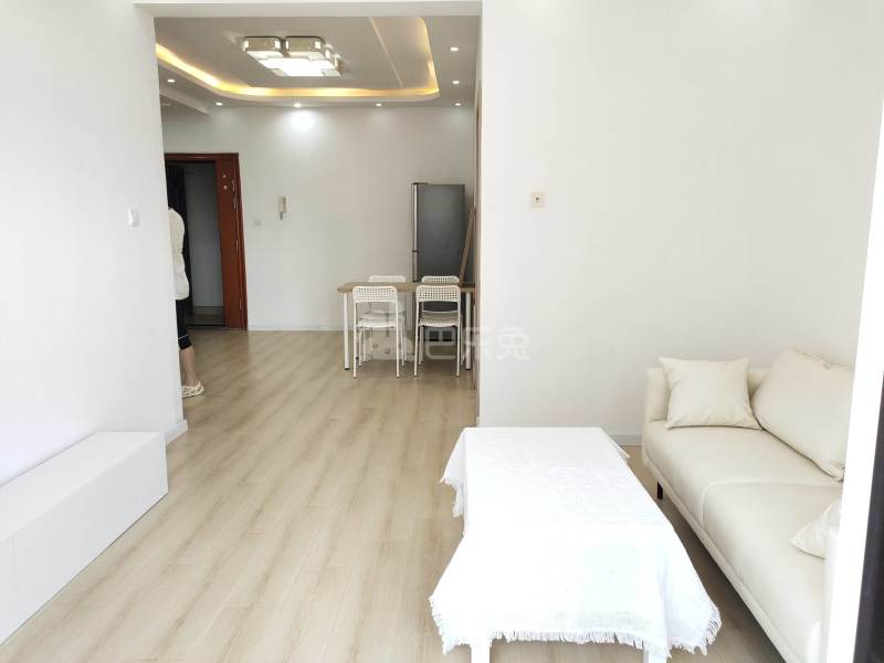 美罗家园罗翔苑1801258客厅图9