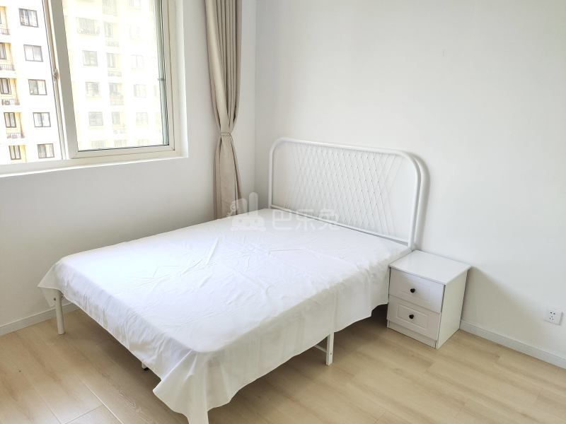 美罗家园罗翔苑1801258卧室图1