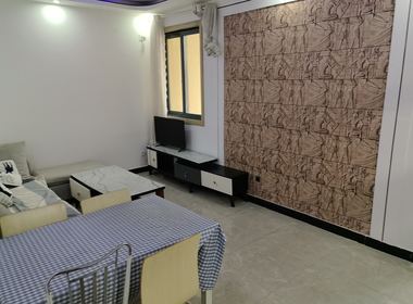 崧泽华城逸泰雅苑2期 2室1厅1卫