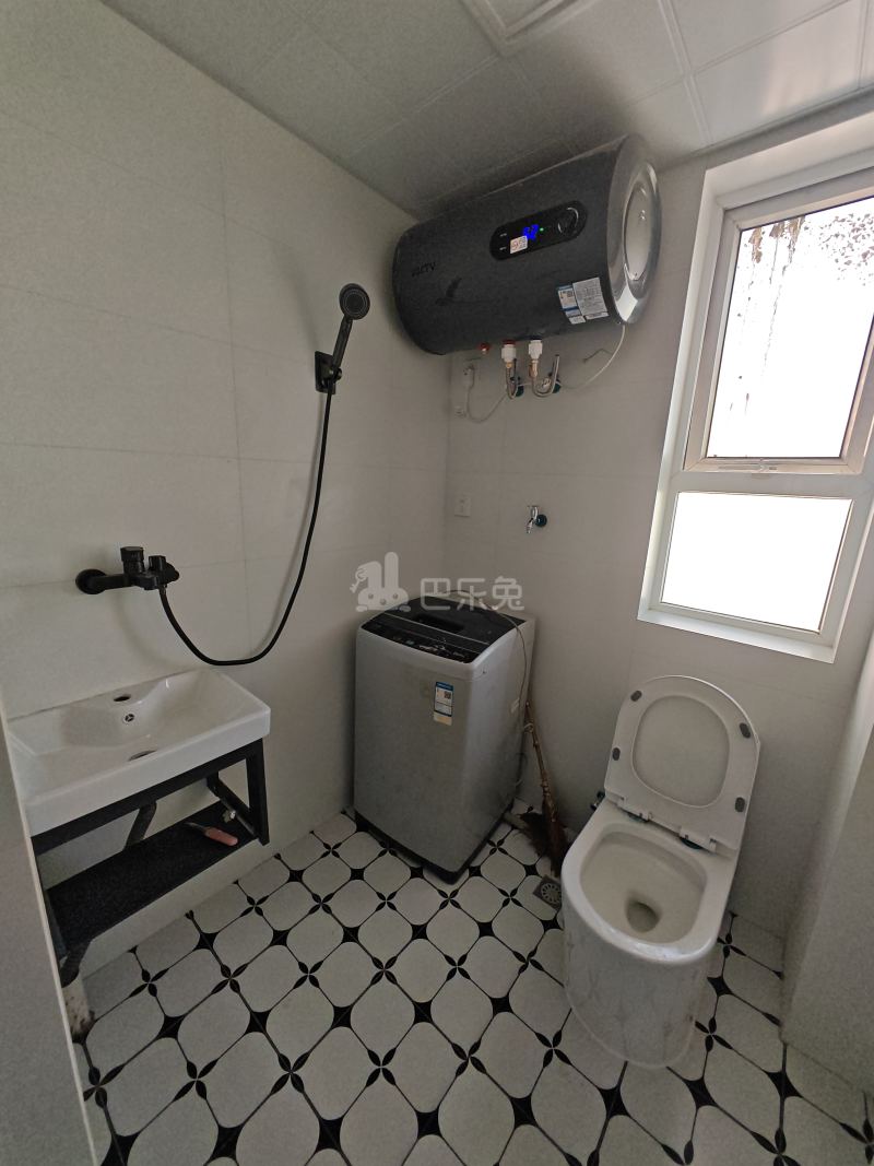 广联新苑18029549卫生间图5