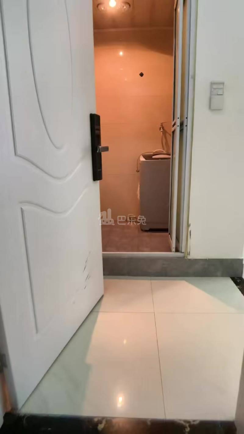 建华东苑18045131周边环境图0