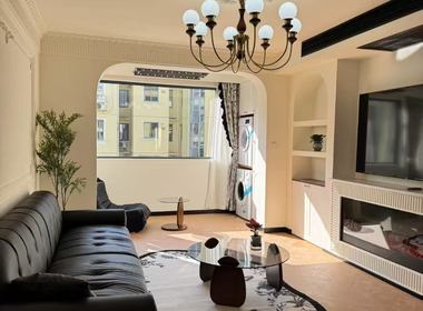 万里城（新村路1901弄） 3室2厅2卫