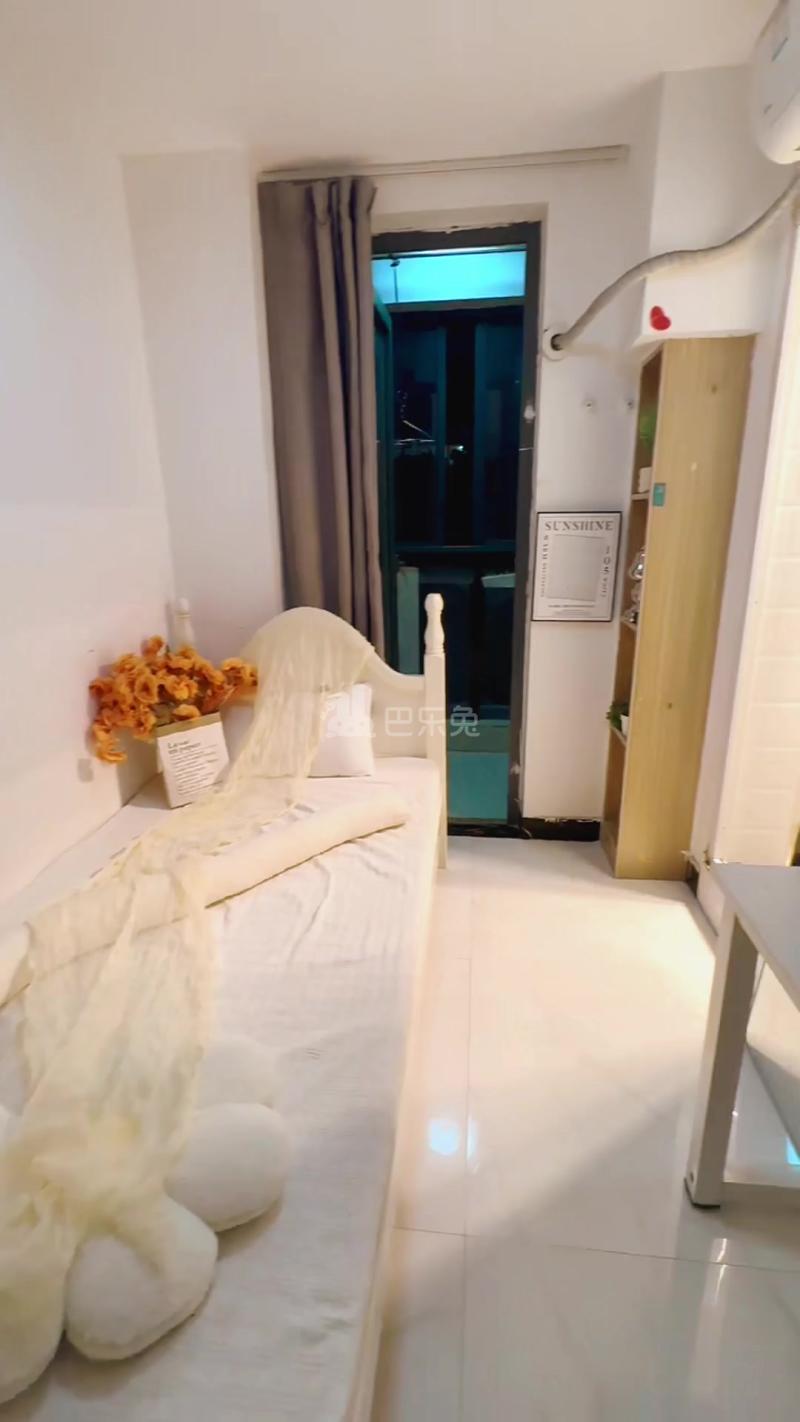 新和嘉苑18082902周边环境图0