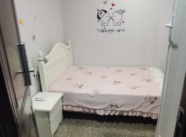 大众公寓 1室0厅0卫