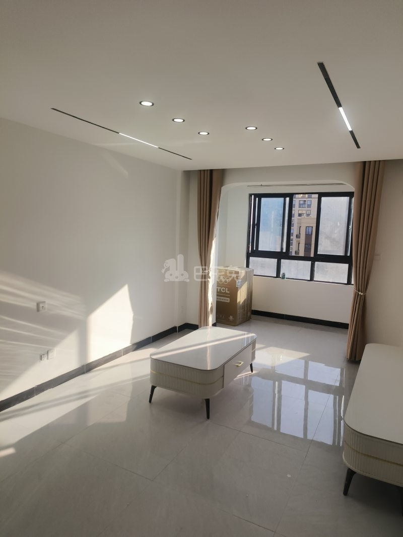 团欣嘉苑18086623客厅图4