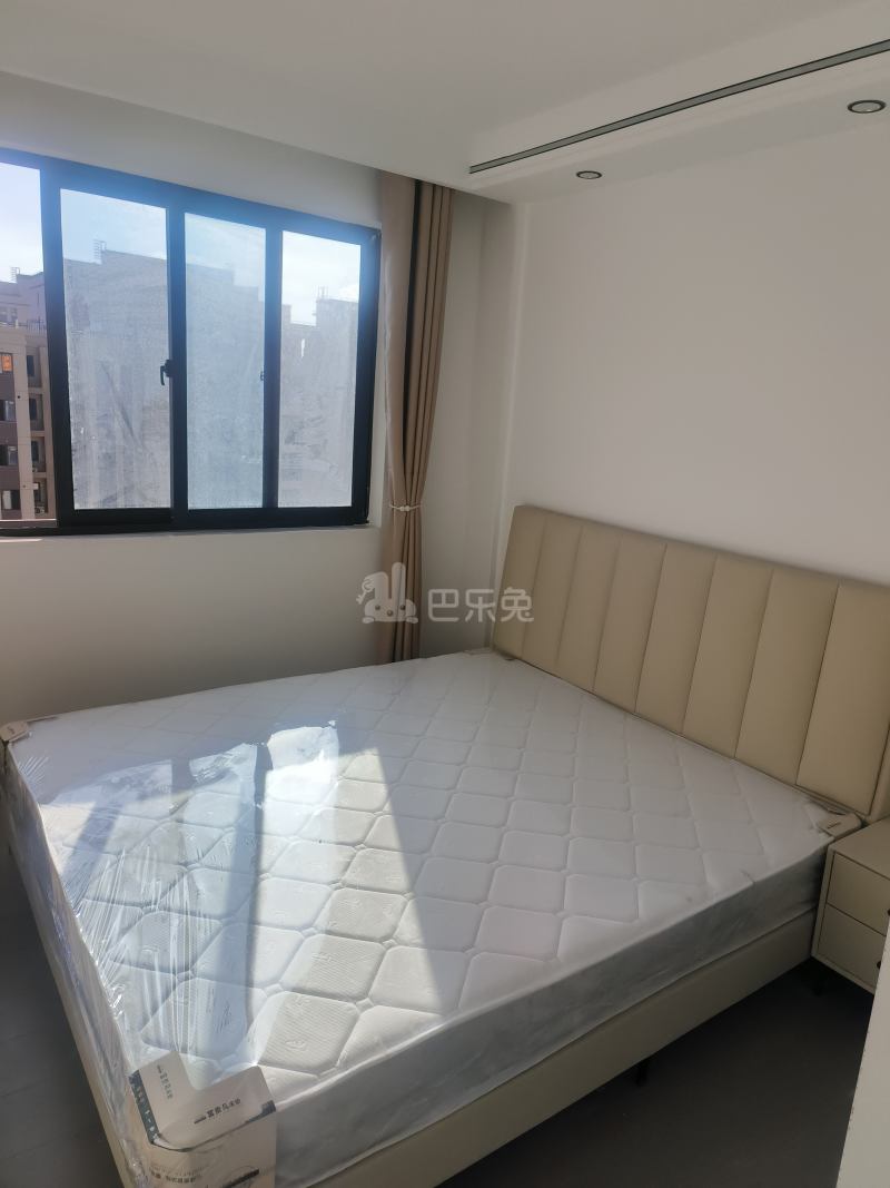 团欣嘉苑18086623卧室图1