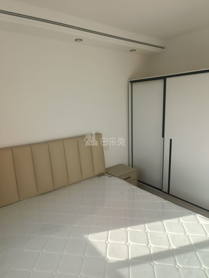 团欣嘉苑18086623卧室图3