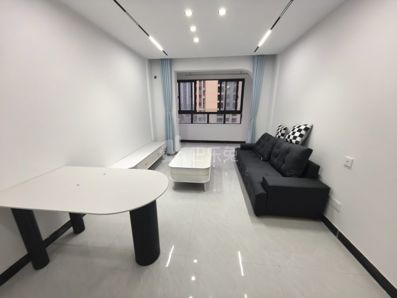 团欣嘉苑18086719卧室图0